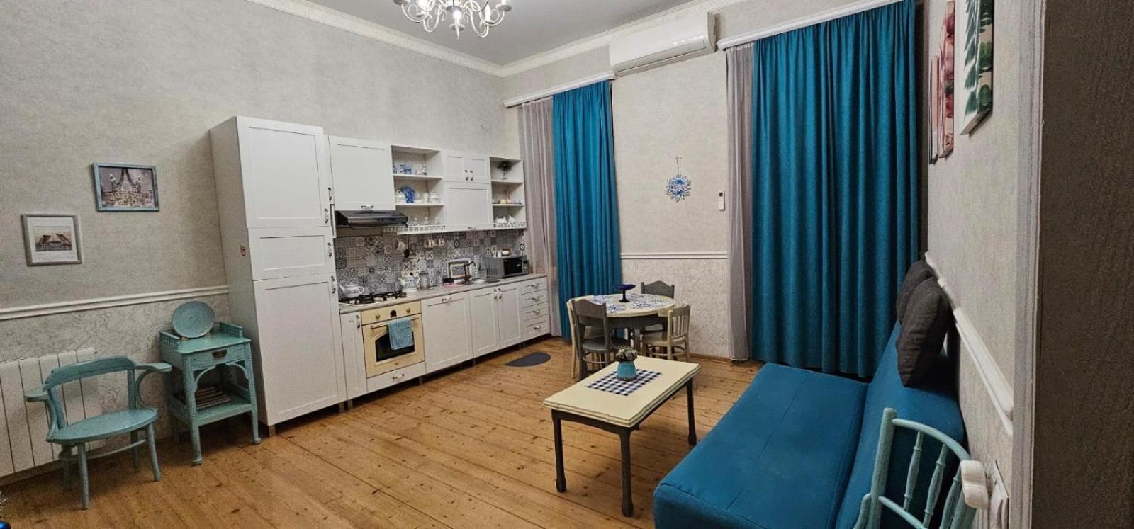 Apartament On Aghmashenebeli 26 Tbilisi Ngoại thất bức ảnh