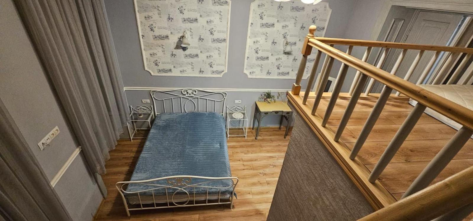 Apartament On Aghmashenebeli 26 Tbilisi Ngoại thất bức ảnh