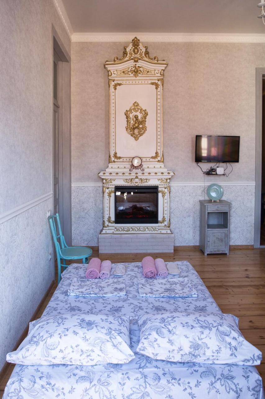 Apartament On Aghmashenebeli 26 Tbilisi Ngoại thất bức ảnh