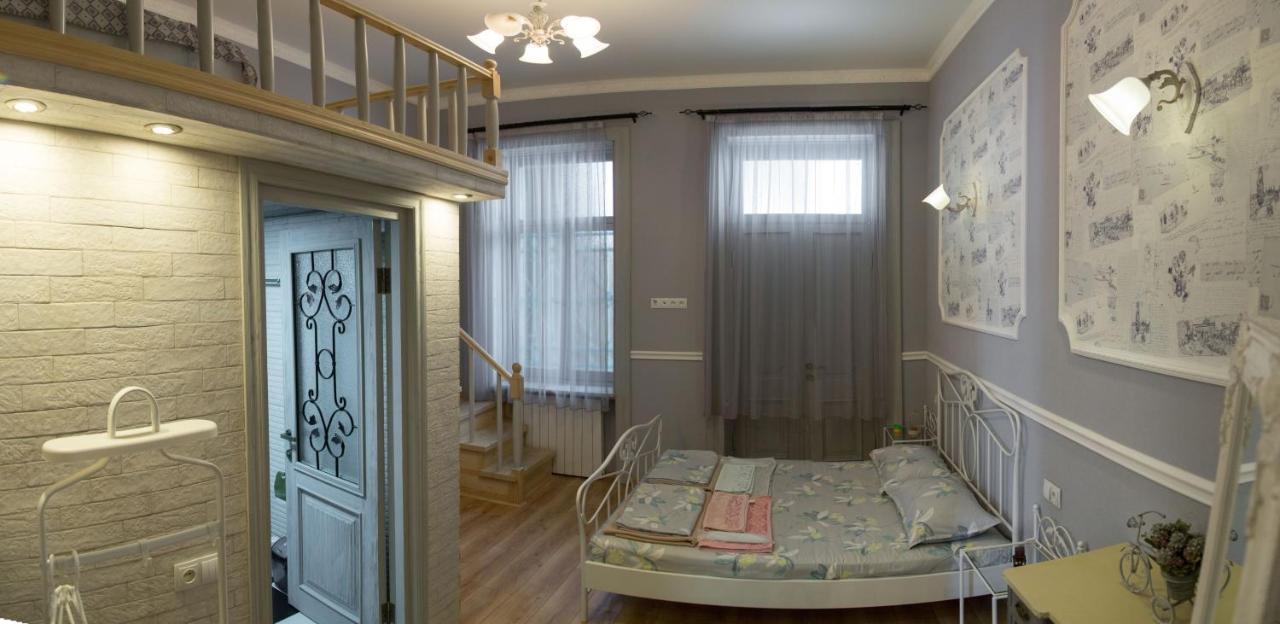 Apartament On Aghmashenebeli 26 Tbilisi Ngoại thất bức ảnh