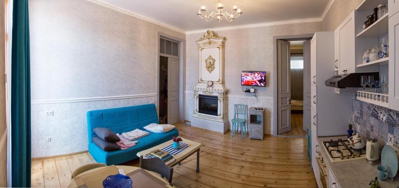 Apartament On Aghmashenebeli 26 Tbilisi Ngoại thất bức ảnh